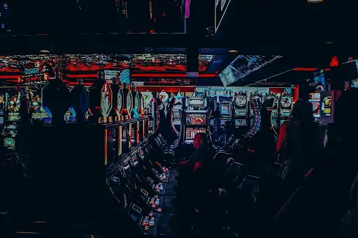 Smart Contract Escrow, Automated Payout Logic, and Gas-Efficient Wager Settlement in On-Chain Casino Platforms.